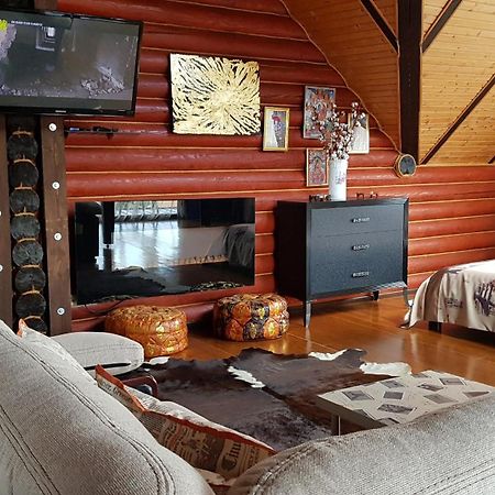 Luxury Apartments With Pool And Sauna In The Villa Czerniowce Pokój zdjęcie